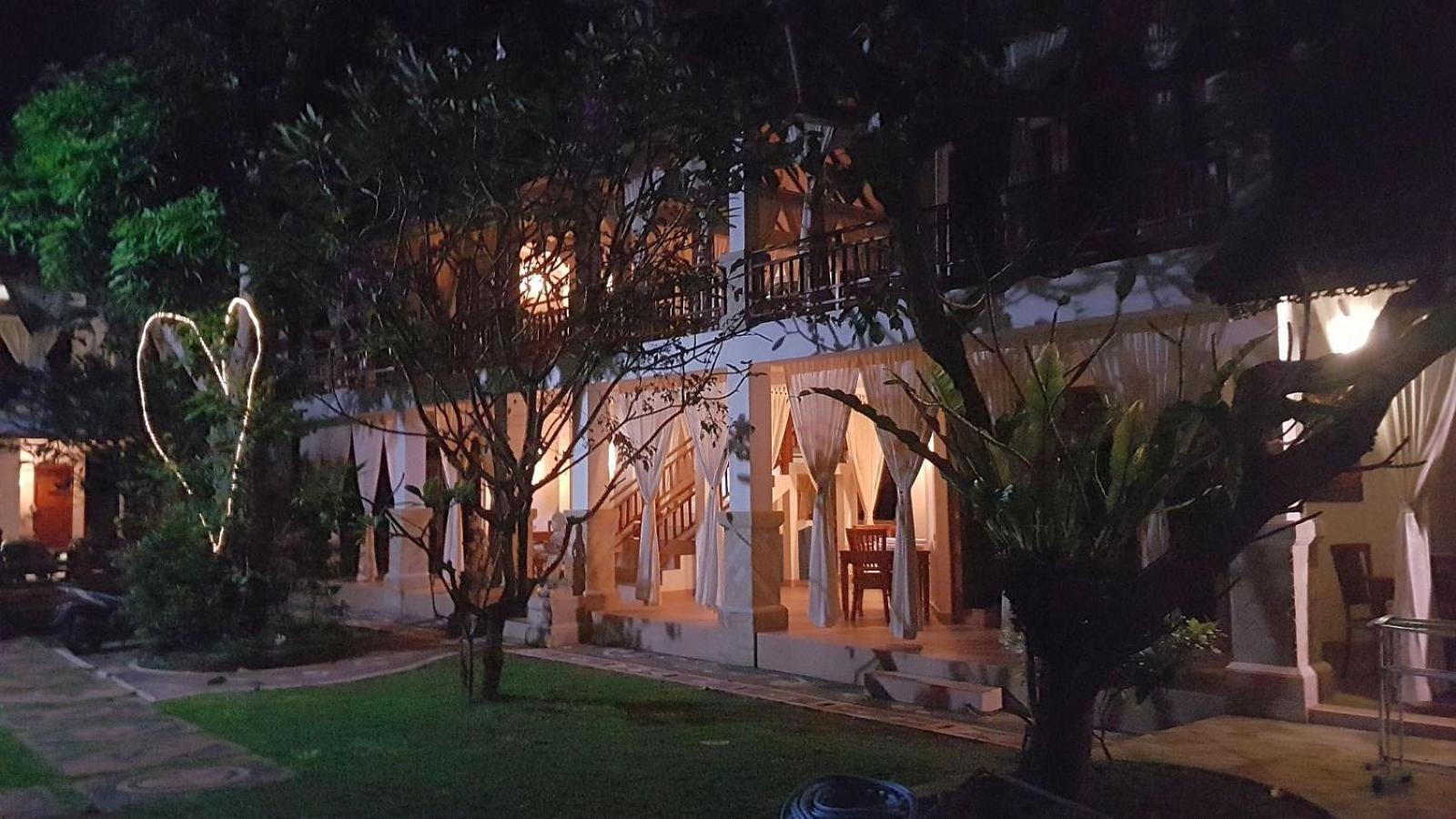 Villa Jakaranda And Villa Marakuya Lovina Quarto foto